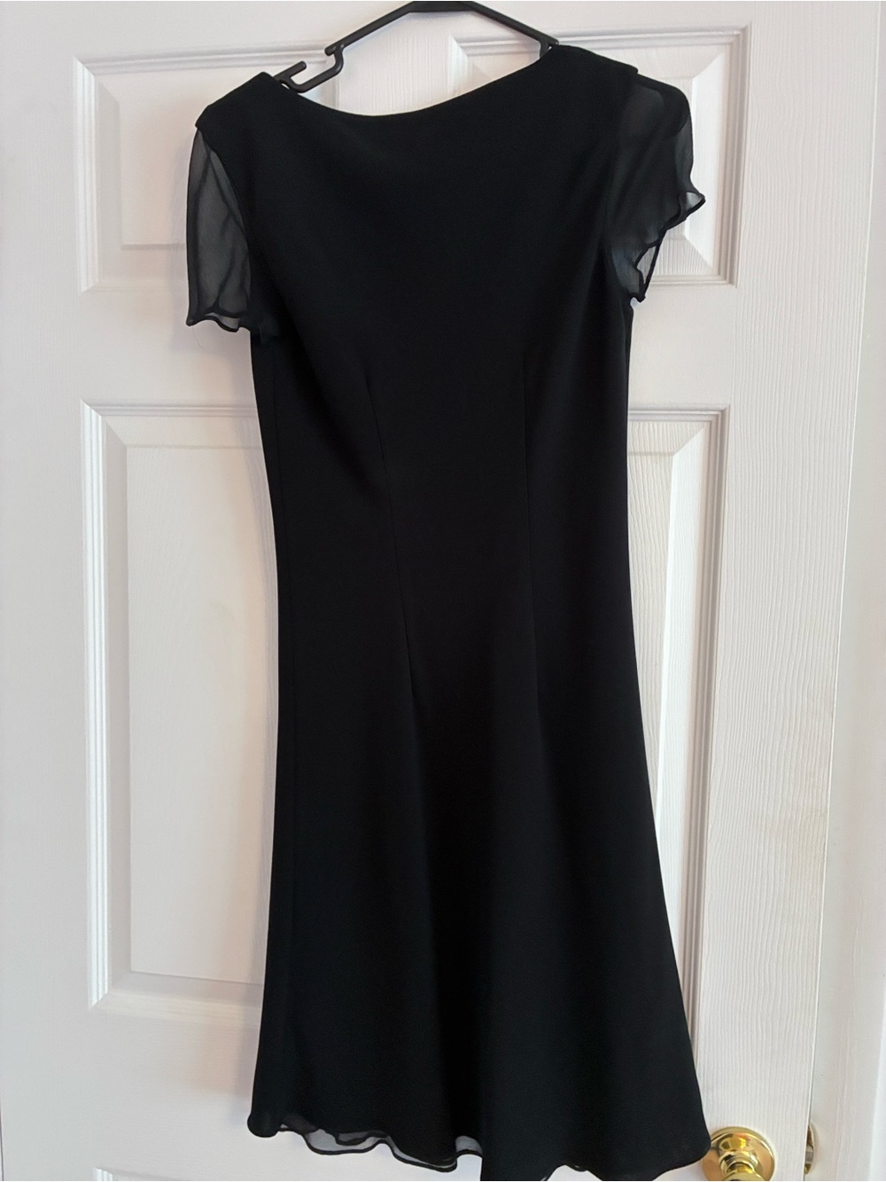 Jones New York Black V-Neck Midi Dress with Sheer Cap Sleeves